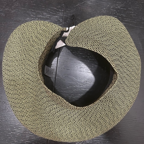 L*Space Floria Packable Sun Visor - Picture 5 of 9